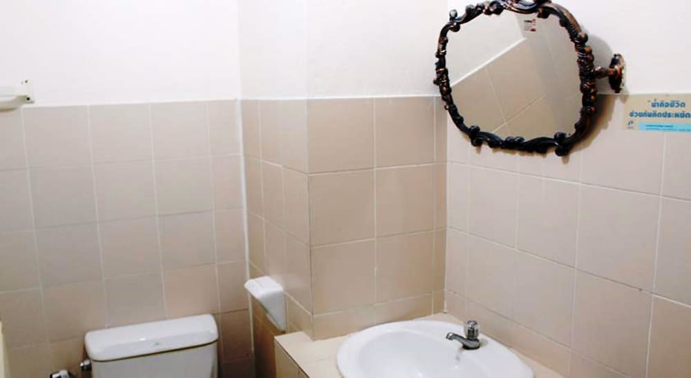 Deluxe Double or Twin Room photo 2