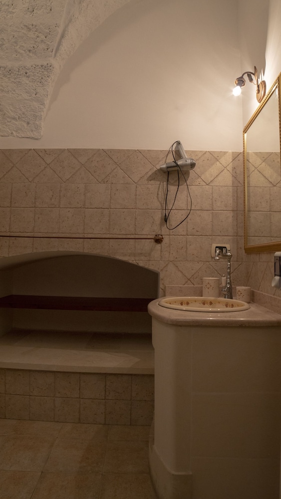 Triple Room - Photo 38