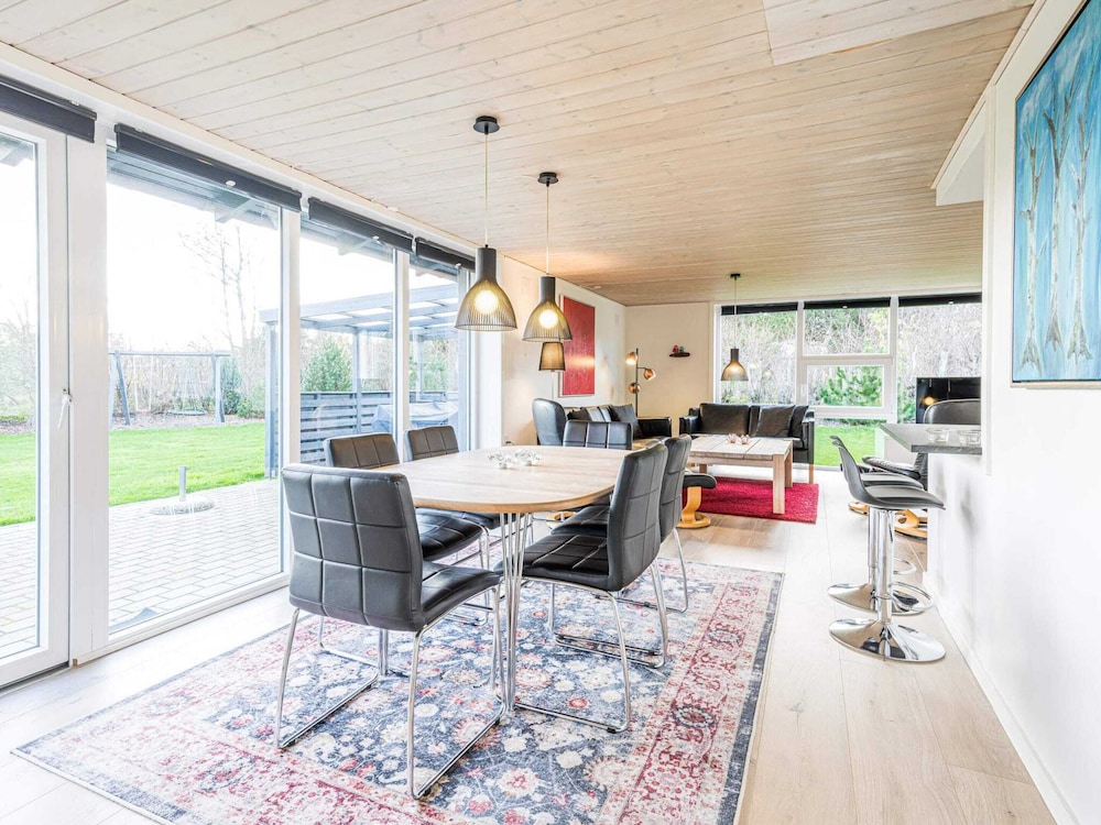 House photo 2