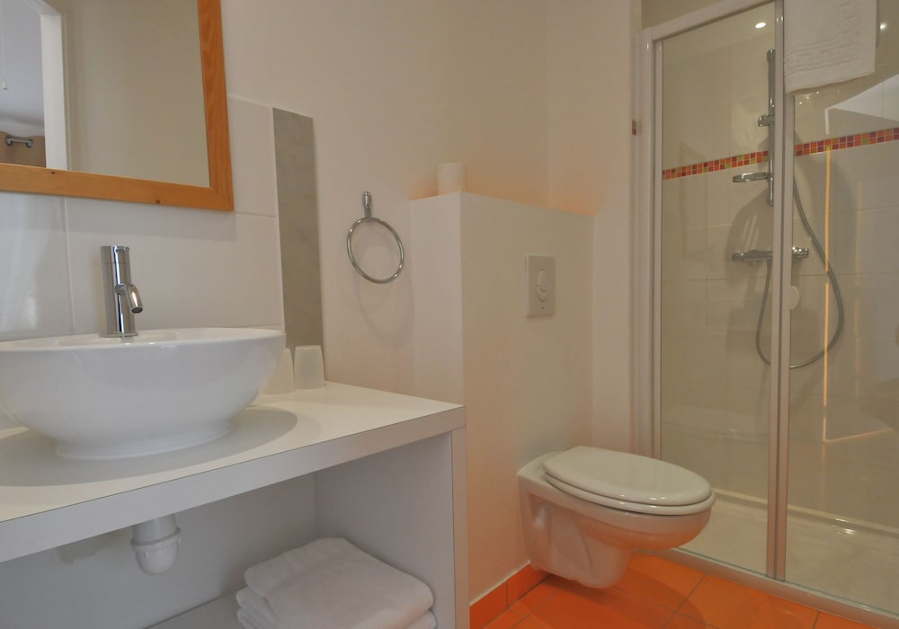 Double or Twin Room photo 2