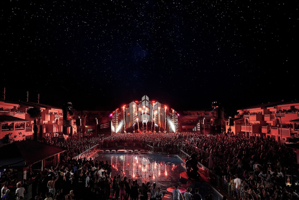 Suite (Stage View) - Photo 5