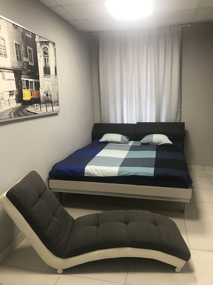 Apartment (Parter 2 Pokoje)