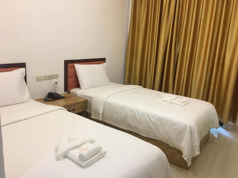 Deluxe Twin Room, 2 Twin Beds - Photo 6