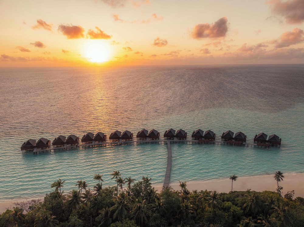 Sunset Ocean Villa - Photo 13