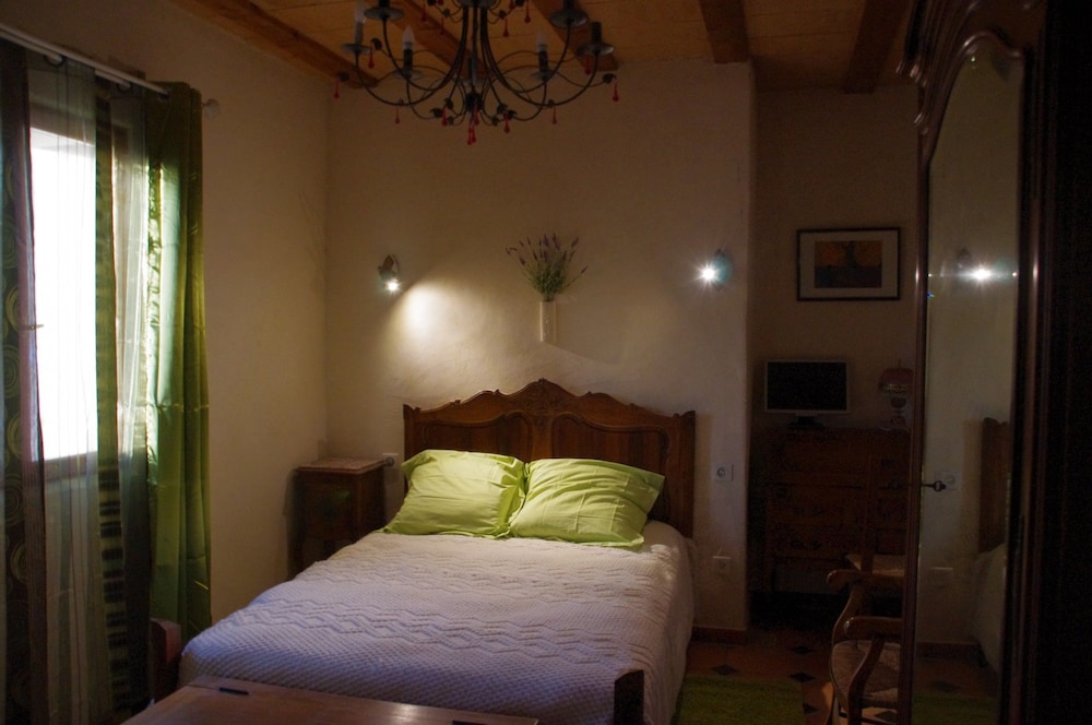 Double Room (L'ecrivain) photo 1
