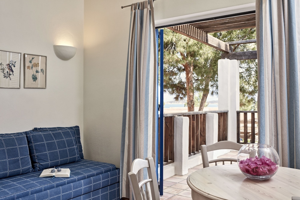 Family Apartment, 1 Bedroom, Partial Sea View - Photo 3