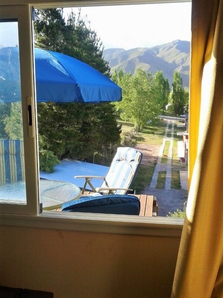 Family Cottage, Mountain View photo 2