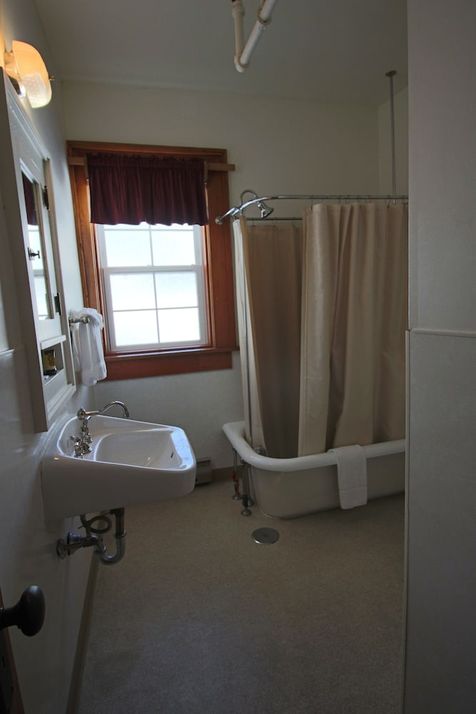Standard Double Room, 1 Bedroom, Mountain View photo 3