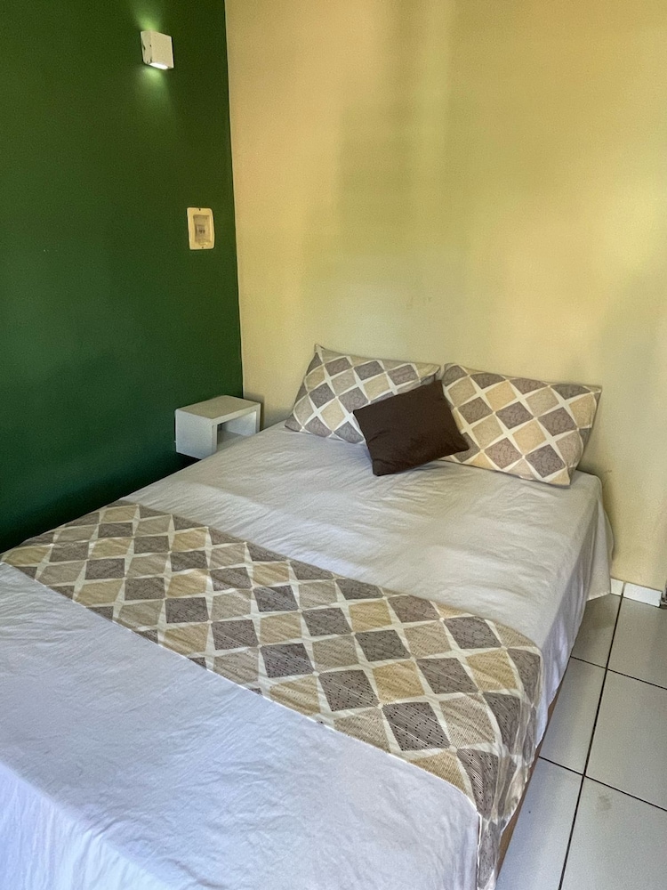 Basic Double Room, Garden View photo 2