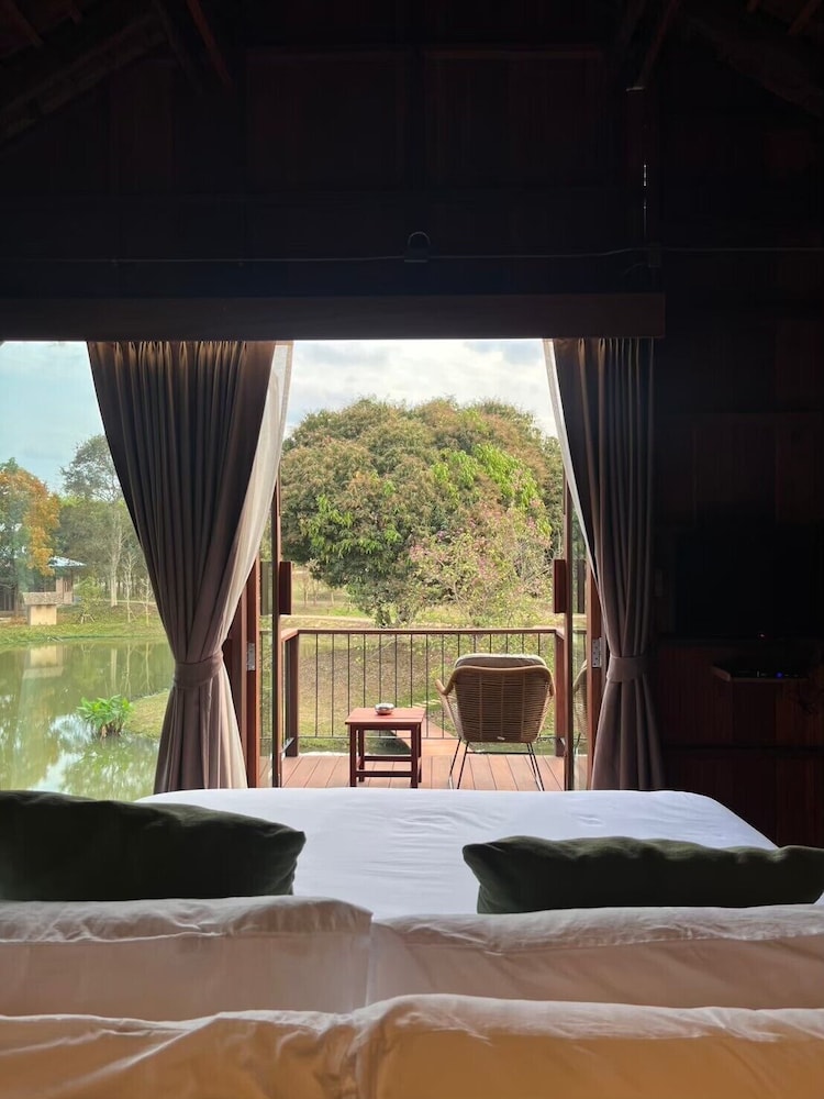 Deluxe Single Room, Balcony, Garden View photo 1