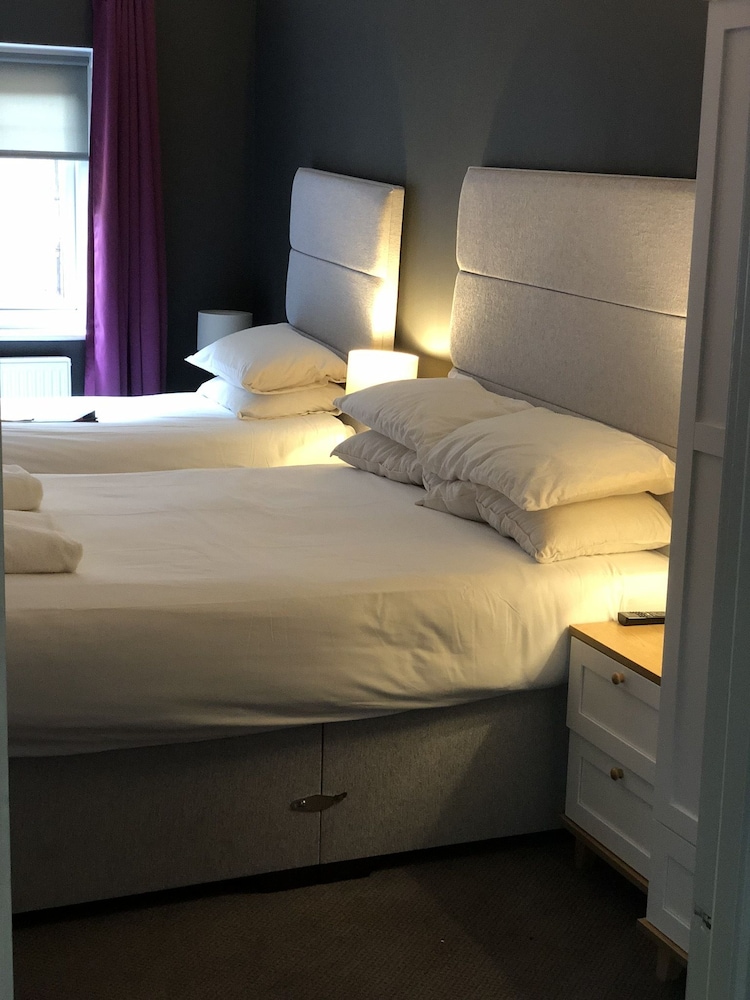 Family Quadruple Room photo 1