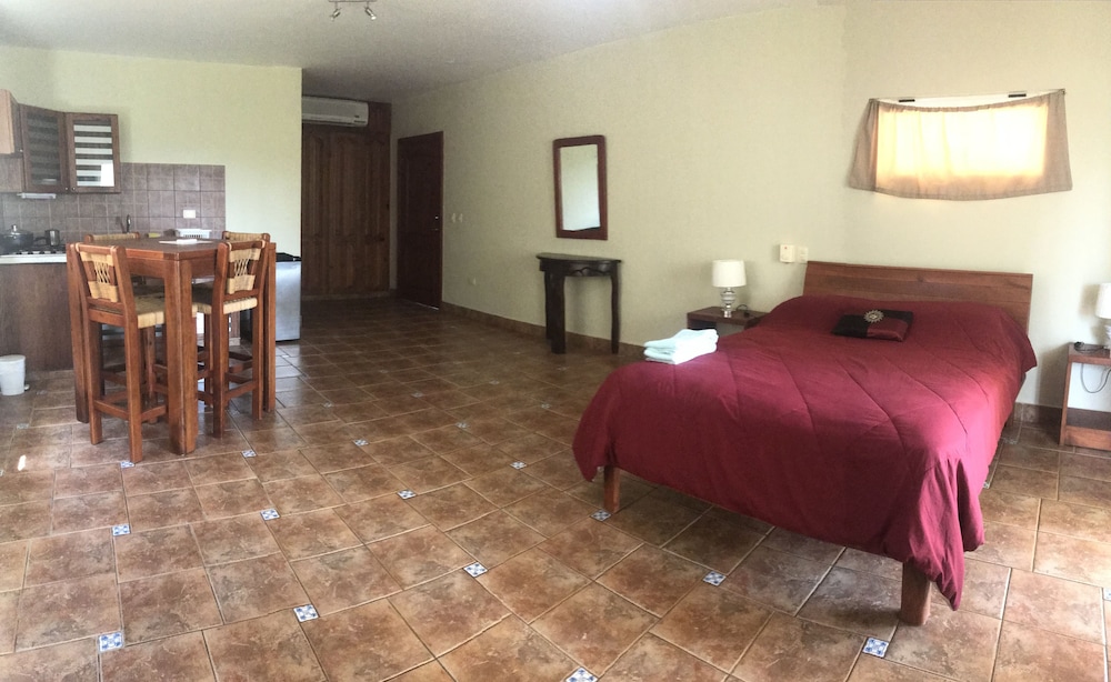 Comfort Suite, Ocean View, Beachfront photo 3