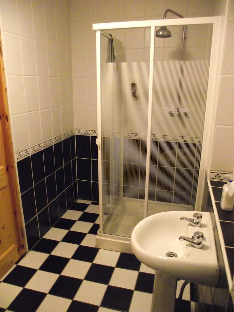 Twin Room, Private Bathroom, Sea View photo 2