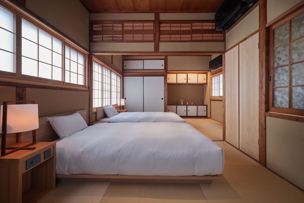 Premier Room - Photo 4