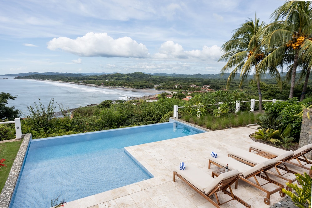 Villa Santana- Luxury