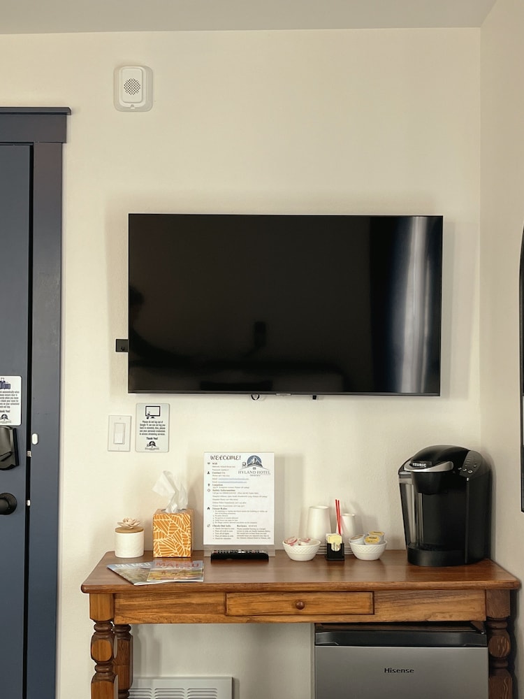 Classic Studio (Room 202) photo 2