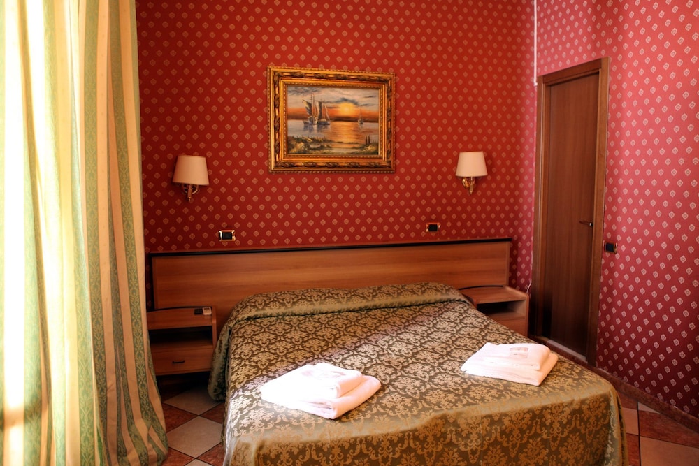 Economy Double Room Single Use