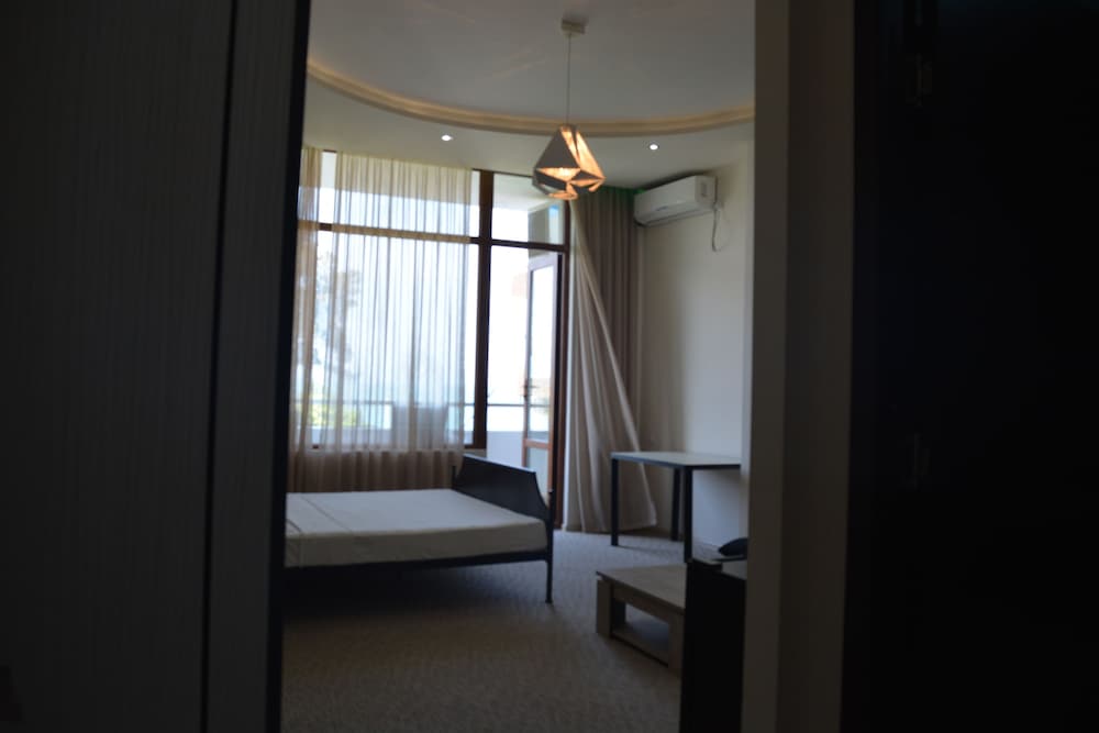 Deluxe Triple Room, Sea View (15)