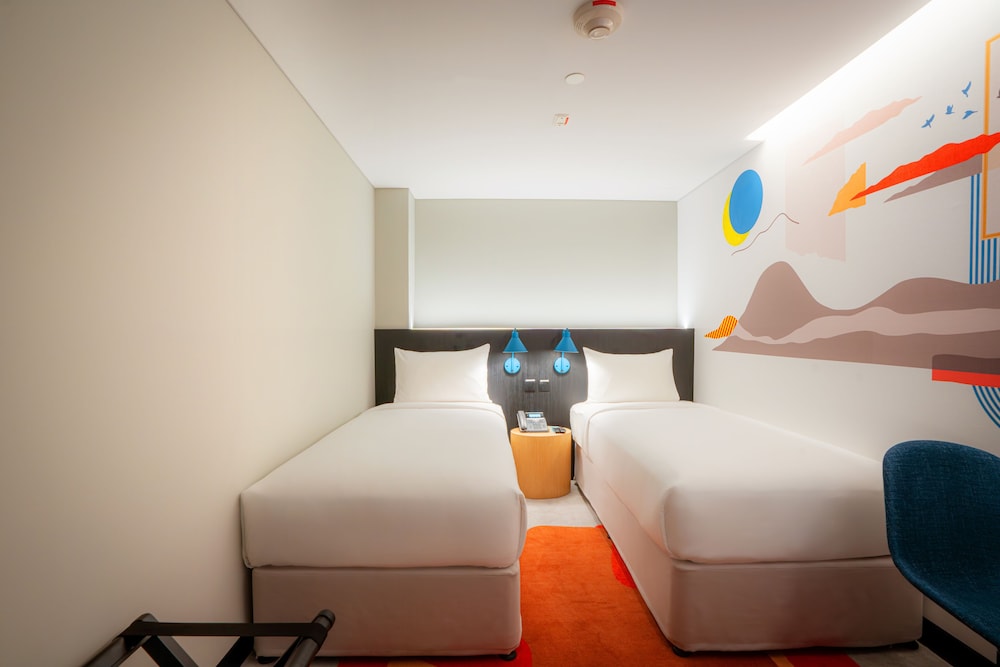 Superior Twin Room (Maximum 06 Hours stay) photo 1