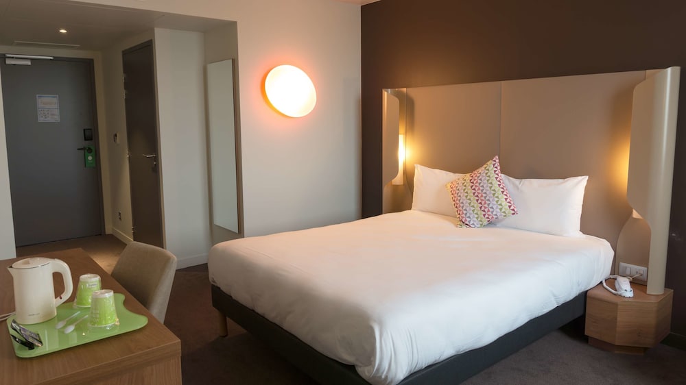 Standard Room, 1 Double Bed with Sofa bed - Photo 2