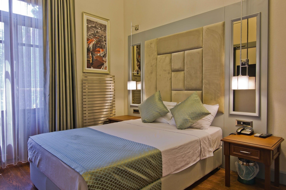 Deluxe Double Room, Garden View photo 2