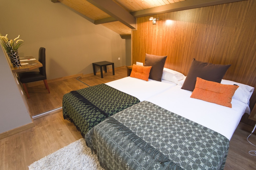 Double Room - Photo 1