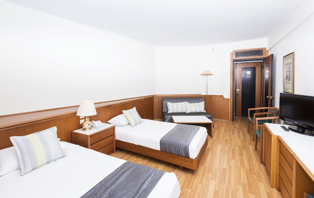 Double Room, Partial Sea View - Photo 13