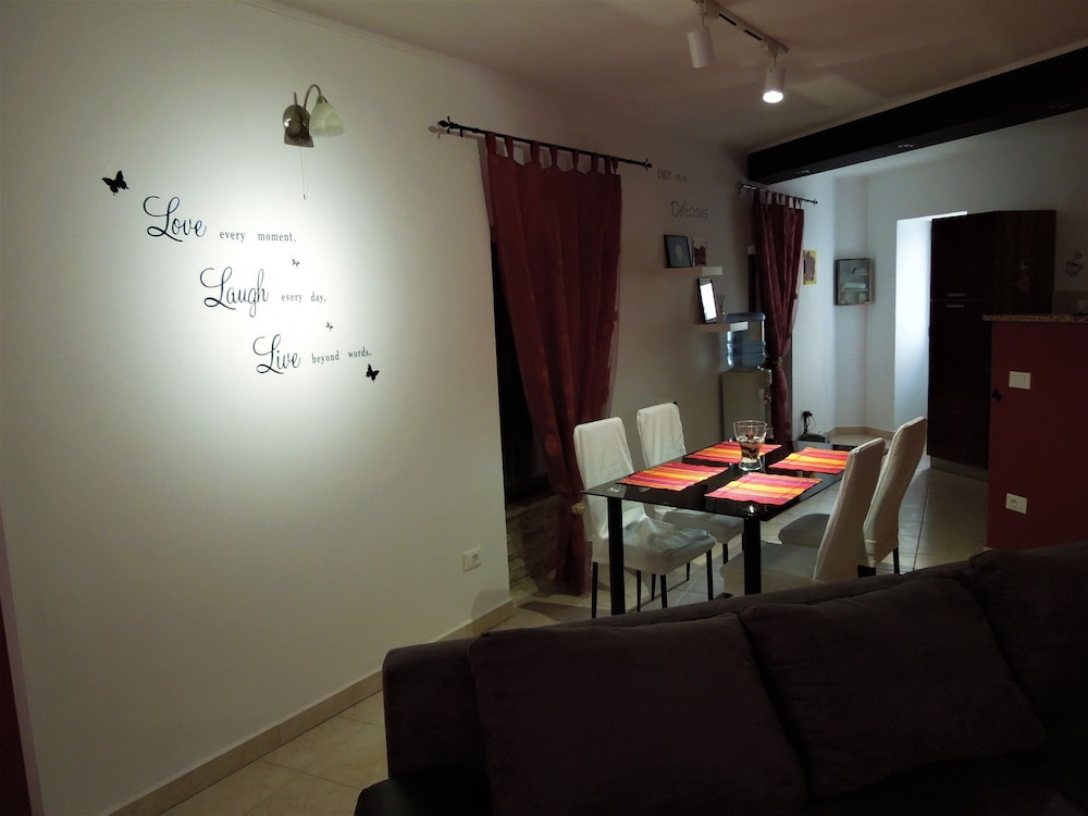 Villa, 2 Bedrooms photo 2
