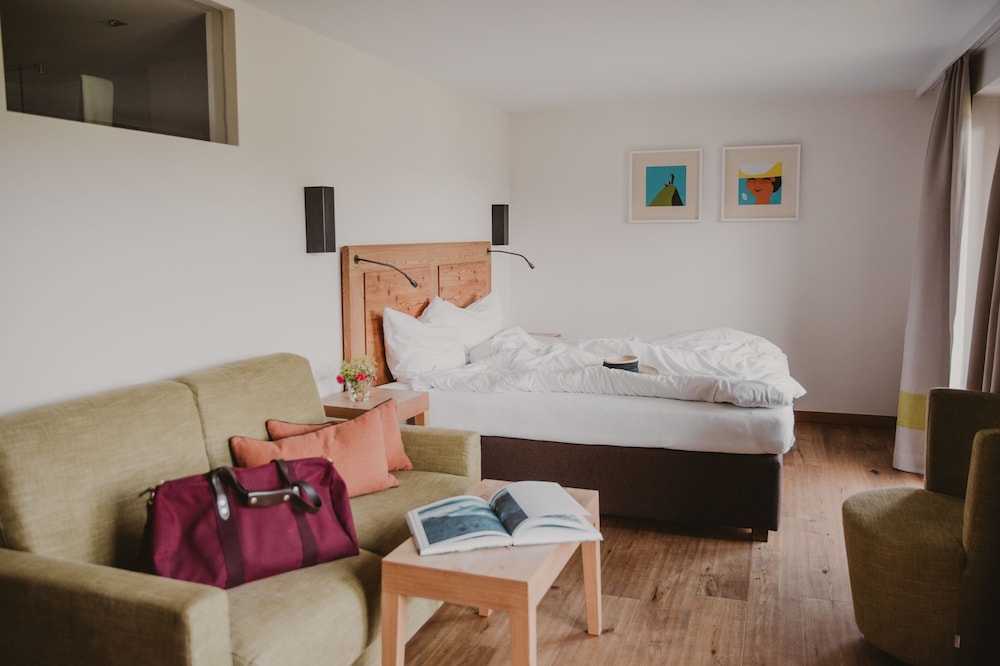 Junior Suite, Balcony, Mountain View photo 1