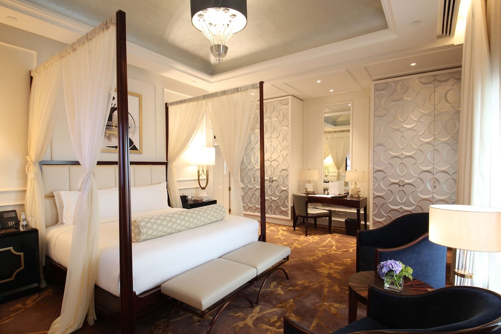 Presidential Suite, 1 King Bed photo 3