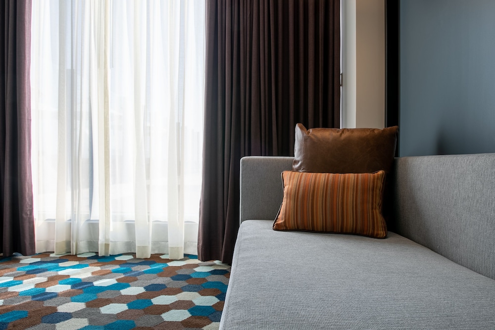 Deluxe Room, 2 Queen Beds - Photo 2