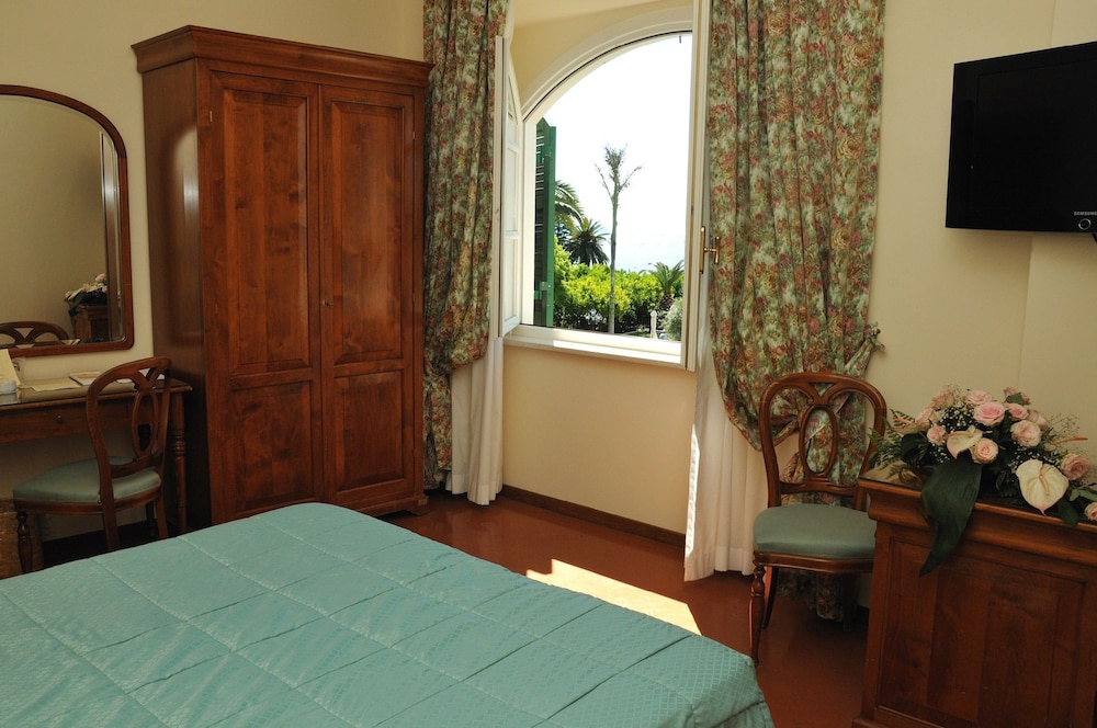 Suite - Photo 4