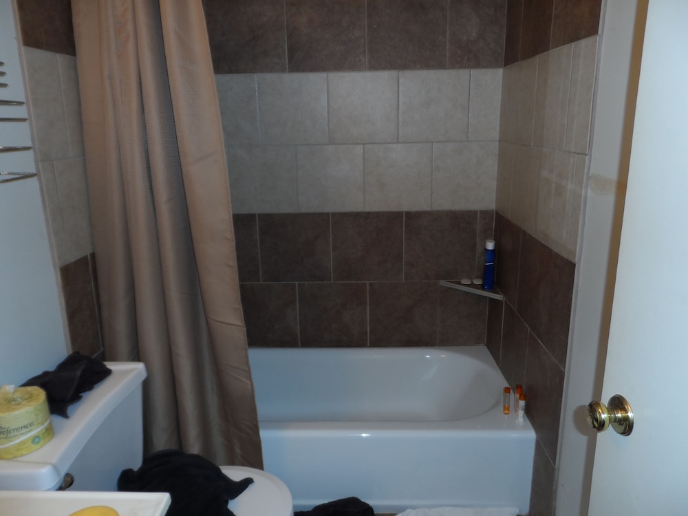 Suite, 2 Bedrooms photo 2