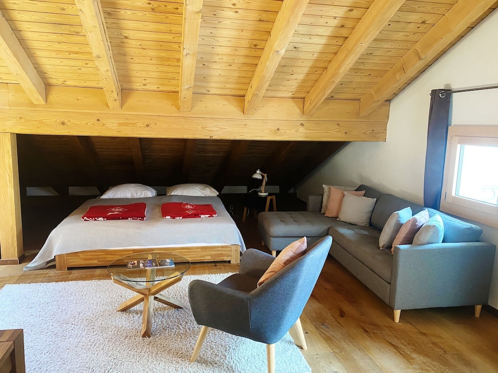 Room photo 2