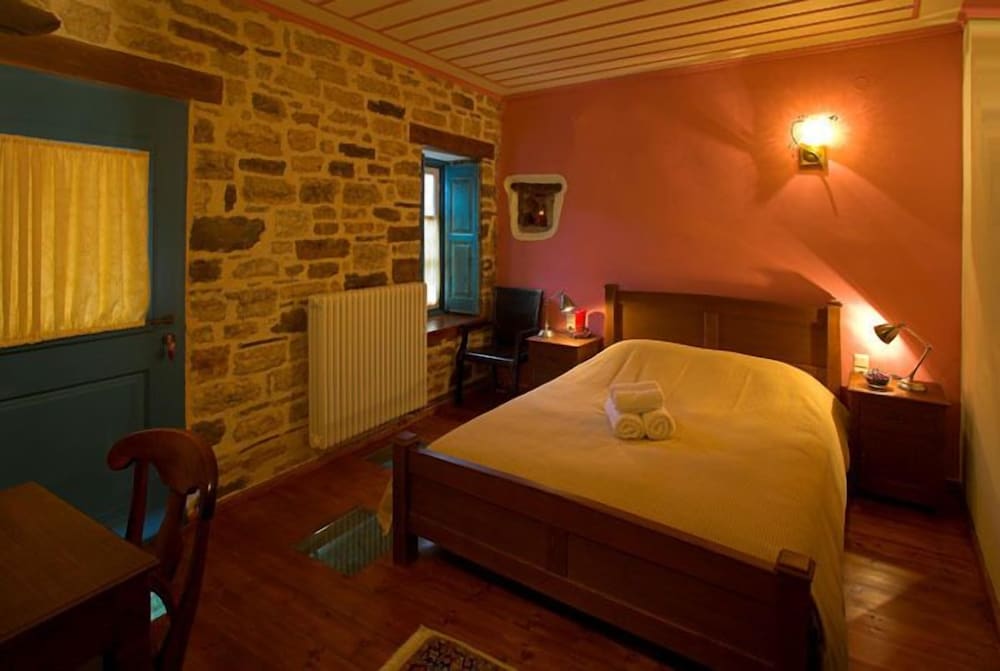 Standard Room photo 3