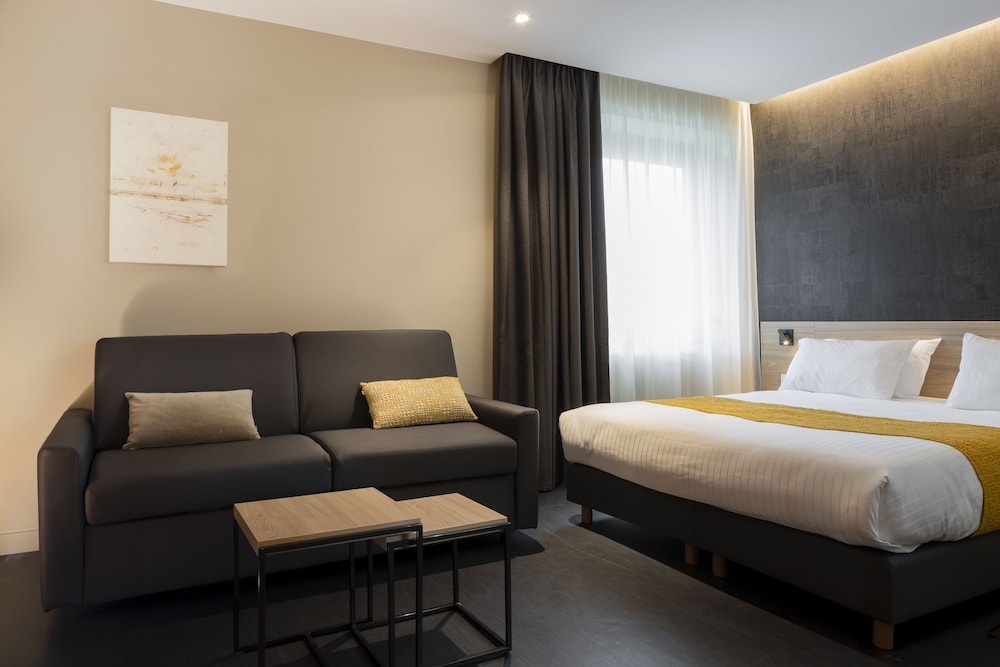 Business Suite photo 1