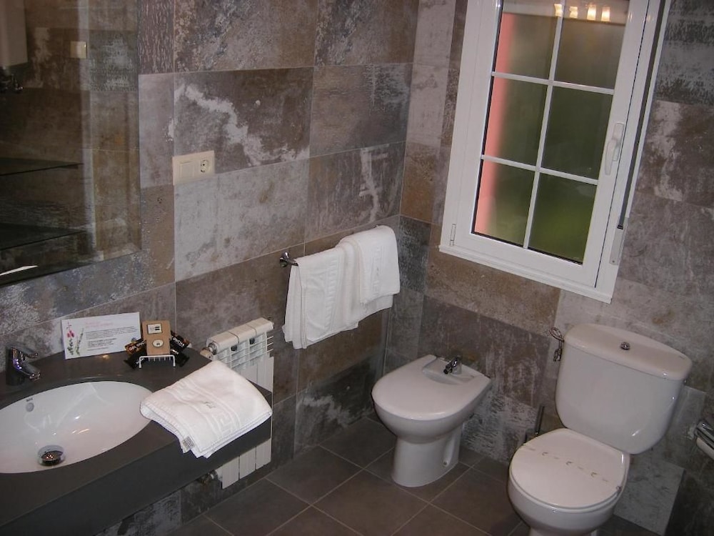 Habitación Doble Superior, 1 cama doble (vista al Complejo del Palacio de Selgas)