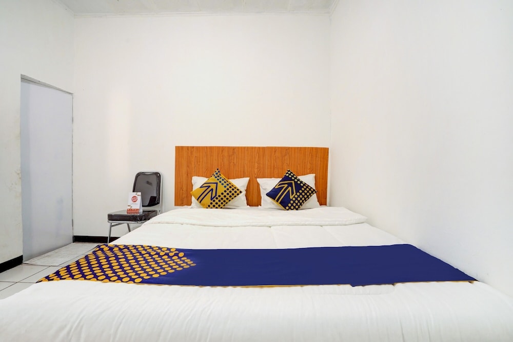 Basic Double Room - Photo 9