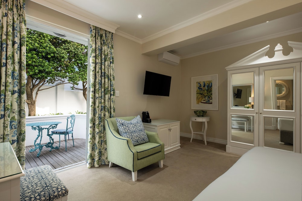 Double or Twin Room photo 1