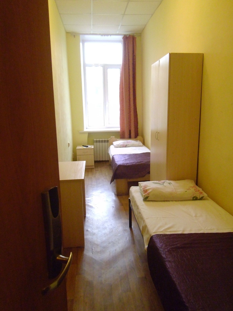 Economy Double Or Twin Room, Shared Bathroom