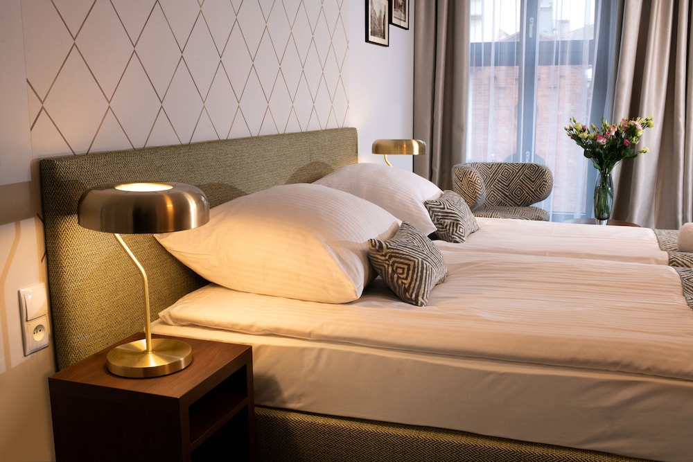 Superior Double or Twin Room - Photo 5