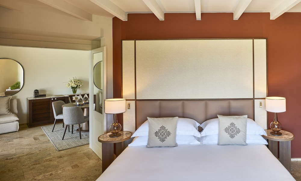 Suite, 1 King Bed, Sea View (Tholos Suite)