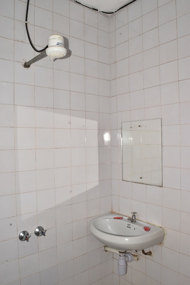 Standard Single Room photo 2