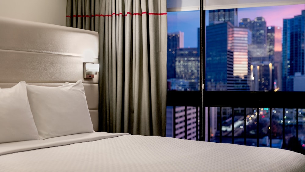 Standard Room, 2 Queen Beds (Worklife) - Photo 1