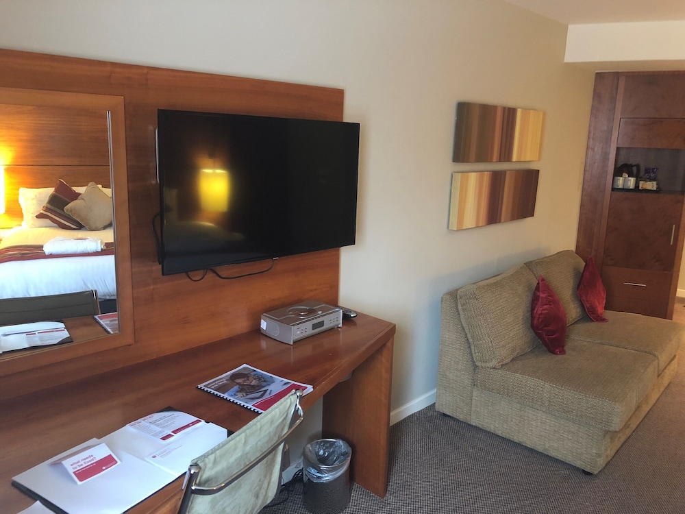 Executive Room, 1 King Bed, Non Smoking - Photo 2