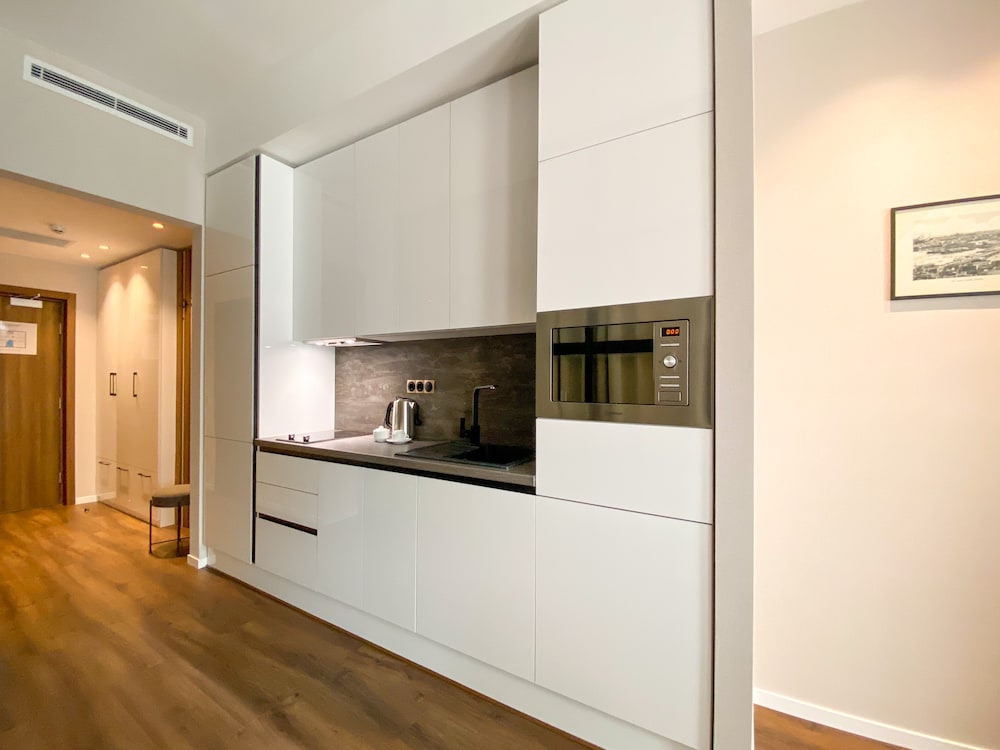 Family Suite - Photo 10