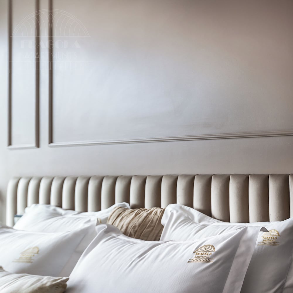 Design Studio, 1 Queen Bed, Non Smoking, Kitchenette photo 3