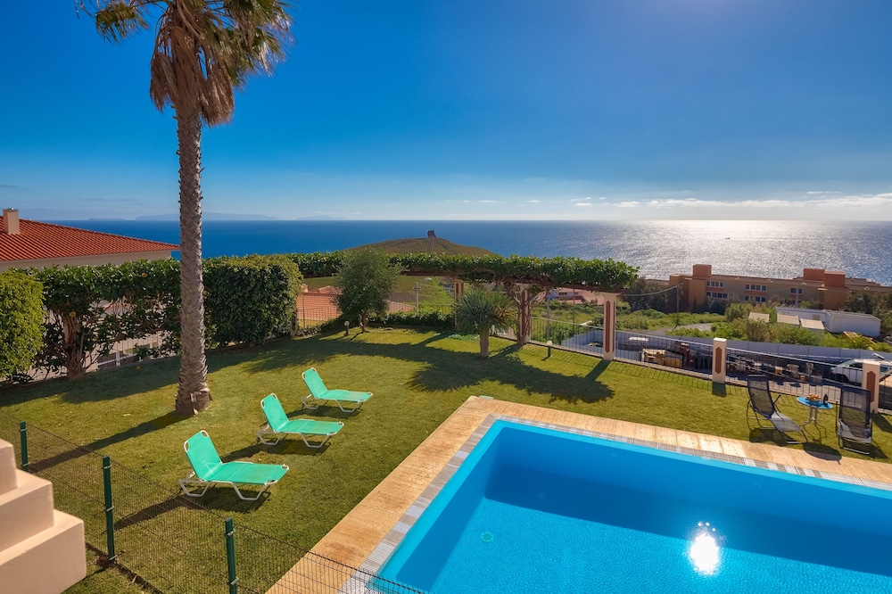 Villa, 5 Bedrooms, Private Pool, Sea View photo 3