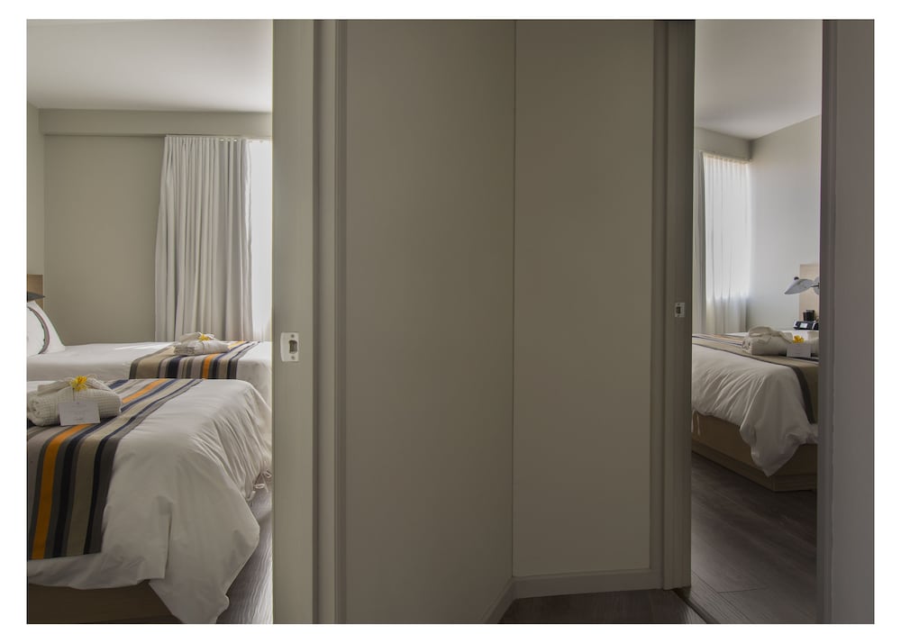 Suite, 2 Bedrooms photo 3