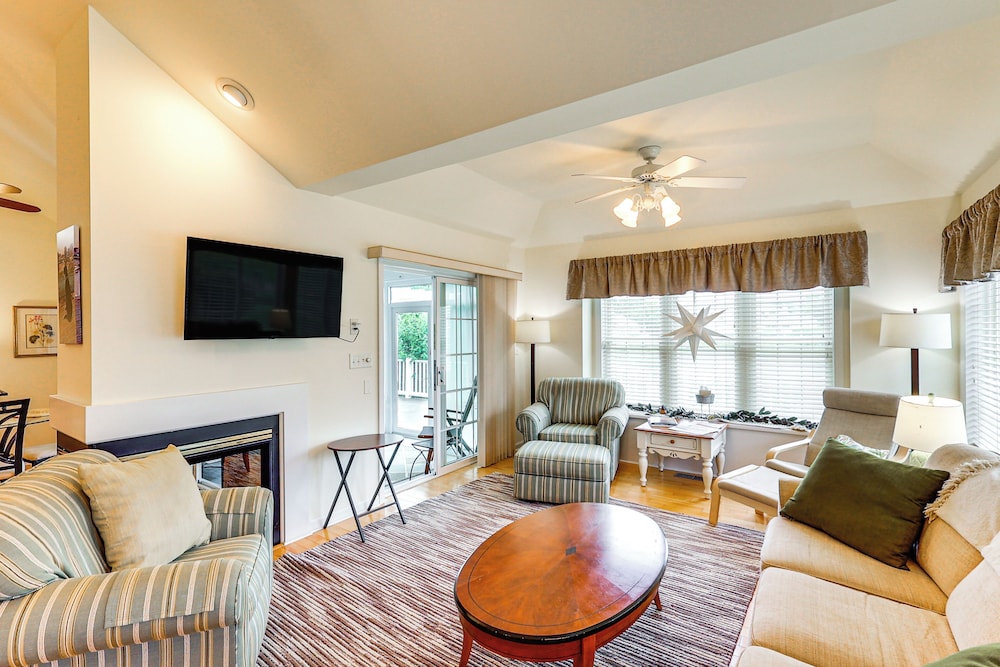 House (4 Bedrooms) photo 1